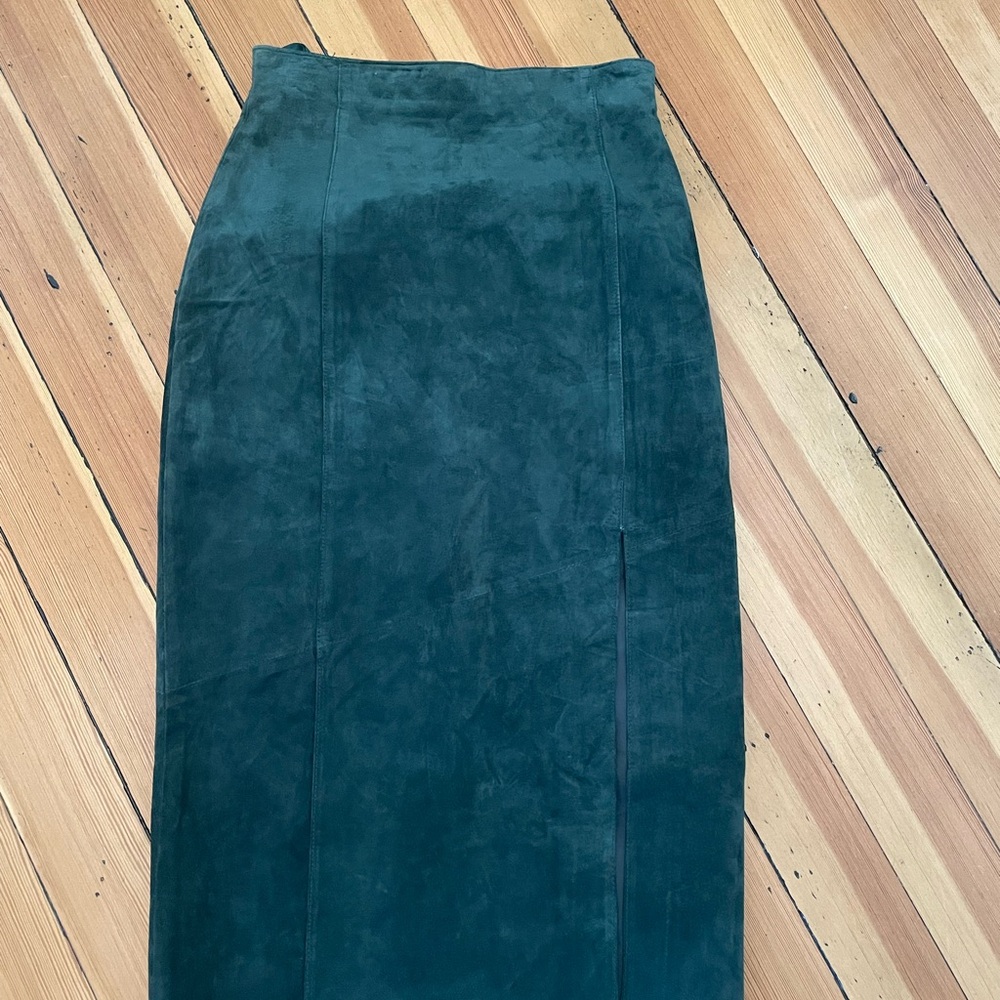 100% Leather Dark Green Suede Skirt - Vintage
